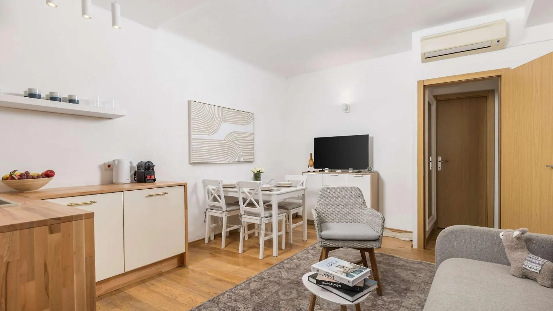 Blue Pearl Apartment Rovinj 0*,  Kroatië